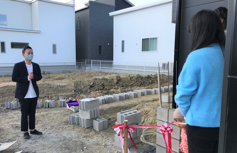 【今月の“マイベストワーク” 第1回_営業・中川「初めてのお引き渡し。お施主さまの笑顔を一生忘れません】